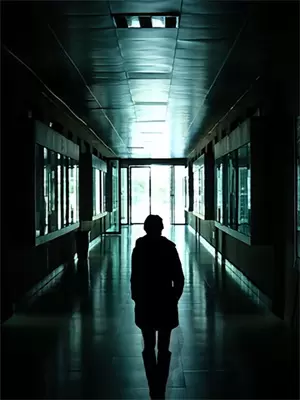 小说男主周陵