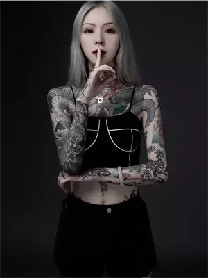 丈夫白月光回国后,我选择脱离任务